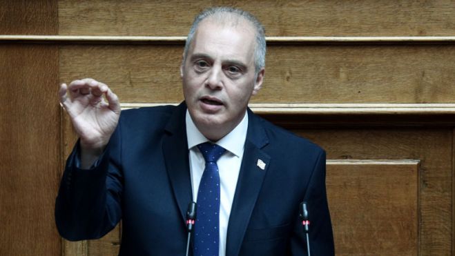&Beta;&epsilon;&lambda;ό&pi;&omicron;&upsilon;&lambda;&omicron;&sigmaf;: "&Omicron;&iota; &alpha;&gamma;&rho;ό&tau;&epsilon;&sigmaf; &nu;&alpha; &pi;ά&nu;&epsilon; έ&xi;&omega; &alpha;&pi;ό &tau;&omicron; &Mu;&alpha;&xi;ί&mu;&omicron;&upsilon;"