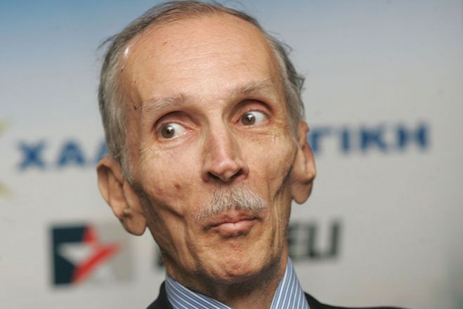 Δωρεά 500.000 € στο Εθνικό Σύστημα Υγείας από τον Γορτύνιο Κωνσταντίνο Αγγελόπουλο!