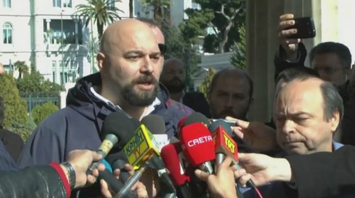 Ηλίας Παναγιώταρος: «Να αποφυλακιστούν τώρα οι εκπρόσωποι της τρίτης πολιτικής δύναμης της Χώρας» (vd)