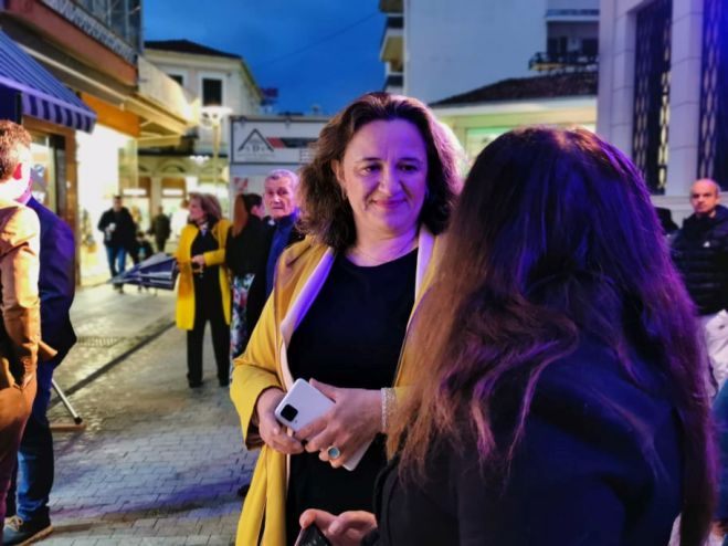 Η απάντηση της Φωτεινής Δαλιάνη: "Νόμιμα μοιράστηκε το φυλλάδιο μου από τα ΕΛΤΑ Άστρους"
