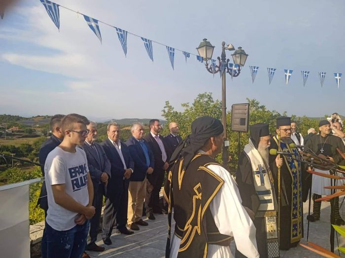 &Tau;&omicron; &chi;&omega;&rho;&iota;ό &Tau;&omicron;&upsilon;&rho;&kappa;&omicron;&lambda;έ&kappa;&alpha; &Alpha;&rho;&kappa;&alpha;&delta;ί&alpha;&sigmaf; &tau;ί&mu;&eta;&sigma;&epsilon; &tau;&omicron;&nu; Ή&rho;&omega;&alpha; &Nu;&iota;&kappa;&eta;&tau;&alpha;&rho;ά &tau;&omicron;&nu; "&Tau;&omicron;&upsilon;&rho;&kappa;&omicron;&phi;ά&gamma;&omicron;" (&epsilon;&iota;&kappa;ό&nu;&epsilon;&sigmaf;)