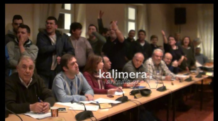 &Delta;&eta;&mu;&omicron;&tau;&iota;&kappa;ό &sigma;&upsilon;&mu;&beta;&omicron;ύ&lambda;&iota;&omicron; &mu;&epsilon; &phi;&omega;&nu;έ&sigmaf;, &tau;&sigma;&alpha;&kappa;&omega;&mu;&omicron;ύ&sigmaf; &kappa;&alpha;&iota; &hellip; &mu;&pi;&iota;&nu;&epsilon;&lambda;ί&kappa;&iota;&alpha; &gamma;&iota;&alpha; &tau;&alpha; &sigma;&kappa;&omicron;&upsilon;&pi;ί&delta;&iota;&alpha; (vd)!