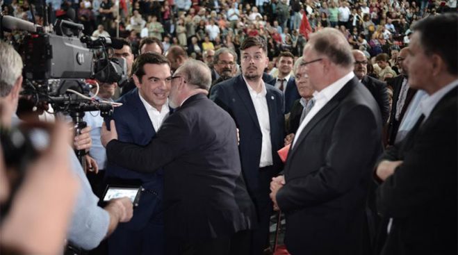 Με bodyguards το συνέδριο του ΣΥΡΙΖΑ - Το... χαστούκι στον Καμμένο και οι κόκκινοι φάκελοι