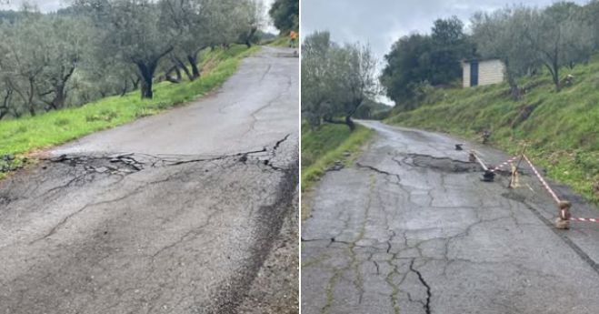 Καθίζηση στην Αετορράχη Γορτυνίας - Μηχανήματα άνοιξαν τον δρόμο, κανονικά η κυκλοφορία για τα αυτοκίνητα (εικόνες)