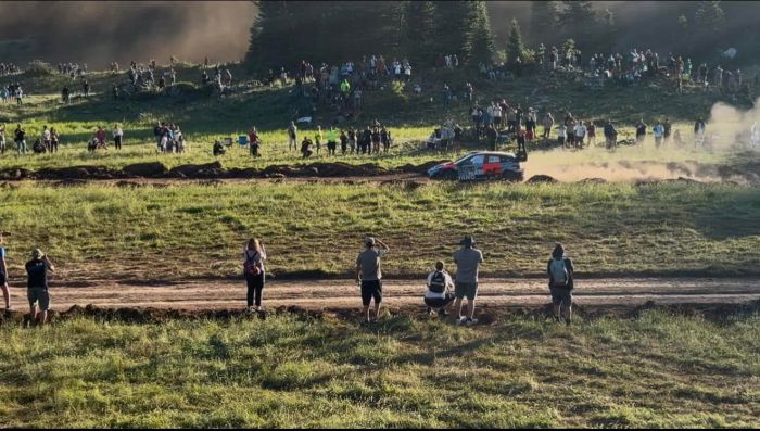 &Tau;&zeta;&iota;&omicron;ύ&mu;&eta;&sigmaf; &gamma;&iota;&alpha; &tau;&omicron; Rally Acropolis: "&Omicron; &Delta;ή&mu;&omicron;&sigmaf; &Tau;&rho;ί&pi;&omicron;&lambda;&eta;&sigmaf; &pi;&rho;&omicron;&beta;&lambda;ή&theta;&eta;&kappa;&epsilon; &sigma;&epsilon; &epsilon;&kappa;&alpha;&tau;&omicron;&mu;&mu;ύ&rho;&iota;&alpha; &tau;&eta;&lambda;&epsilon;&theta;&epsilon;&alpha;&tau;έ&sigmaf; &pi;&alpha;&gamma;&kappa;&omicron;&sigma;&mu;ί&omega;&sigmaf;. 100% &pi;&lambda;&eta;&rho;ό&tau;&eta;&tau;&alpha; &gamma;&iota;&alpha; &xi;&epsilon;&nu;&omicron;&delta;&omicron;&chi;&epsilon;ί&alpha; &kappa;&alpha;&iota; &epsilon;&sigma;&tau;ί&alpha;&sigma;&eta;"