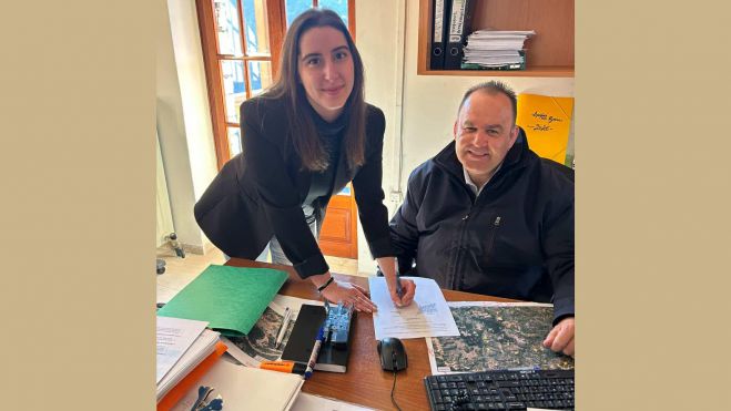 &Sigma;ύ&mu;&beta;&alpha;&sigma;&eta; &epsilon;&rho;&gamma;&alpha;&sigma;ί&alpha;&sigmaf; &mu;&epsilon; &Pi;&omicron;&lambda;&iota;&tau;&iota;&kappa;ό &Mu;&eta;&chi;&alpha;&nu;&iota;&kappa;ό &sigma;&tau;&omicron;&nu; &Delta;ή&mu;&omicron; &Gamma;&omicron;&rho;&tau;&upsilon;&nu;ί&alpha;&sigmaf;