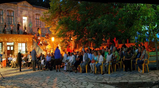 Στα «ανυπότακτα βουνά» της Αρκαδίας αντήχησαν τα τραγούδια του Μίκη (εικόνες – βίντεο)!