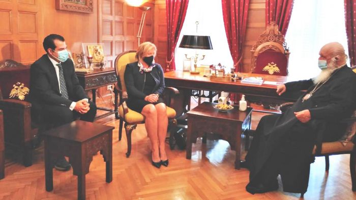 &Alpha;&nu;&epsilon;&mu;&beta;&omicron;&lambda;ί&alpha;&sigma;&tau;&omicron;&iota; &tau;&rho;&epsilon;&iota;&sigmaf; &sigma;&tau;&omicron;&upsilon;&sigmaf; &pi;έ&nu;&tau;&epsilon; &iota;&epsilon;&rho;&epsilon;ί&sigmaf;!