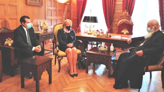 &Alpha;&nu;&epsilon;&mu;&beta;&omicron;&lambda;ί&alpha;&sigma;&tau;&omicron;&iota; &tau;&rho;&epsilon;&iota;&sigmaf; &sigma;&tau;&omicron;&upsilon;&sigmaf; &pi;έ&nu;&tau;&epsilon; &iota;&epsilon;&rho;&epsilon;ί&sigmaf;!