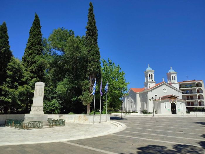 &Xi;&epsilon;&kappa;&iota;&nu;ά &tau;&omicron; &Kappa;&alpha;&tau;&eta;&chi;&eta;&tau;&iota;&kappa;ό &sigma;&tau;&omicron; &Nu;&alpha;ό &Pi;&rho;&omicron;&phi;ή&tau;&eta; &Eta;&lambda;ί&alpha; &Tau;&rho;ί&pi;&omicron;&lambda;&eta;&sigmaf;