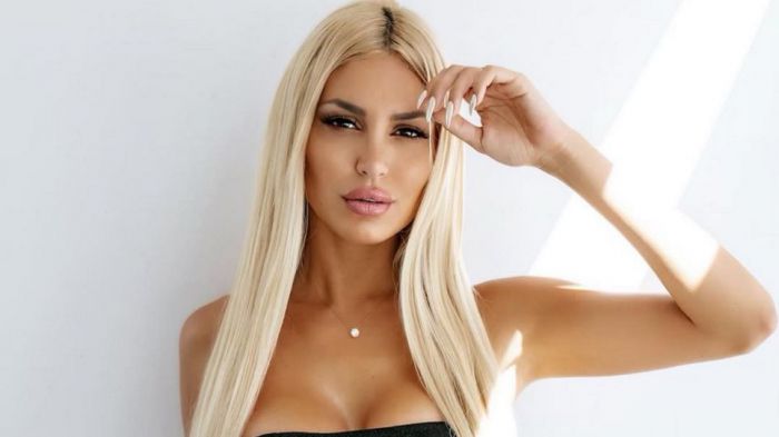 &Eta; &Alpha;&lambda;&epsilon;&xi;ά&nu;&delta;&rho;&alpha; &Pi;&alpha;&nu;&alpha;&gamma;&iota;ώ&tau;&alpha;&rho;&omicron;&upsilon; &alpha;&pi;ό &tau;&eta;&nu; &Tau;&rho;ί&pi;&omicron;&lambda;&eta; &alpha;&pi;&omicron;&chi;ώ&rho;&eta;&sigma;&epsilon; &alpha;&pi;ό &tau;&eta; "&Phi;ά&rho;&mu;&alpha;" (vd)