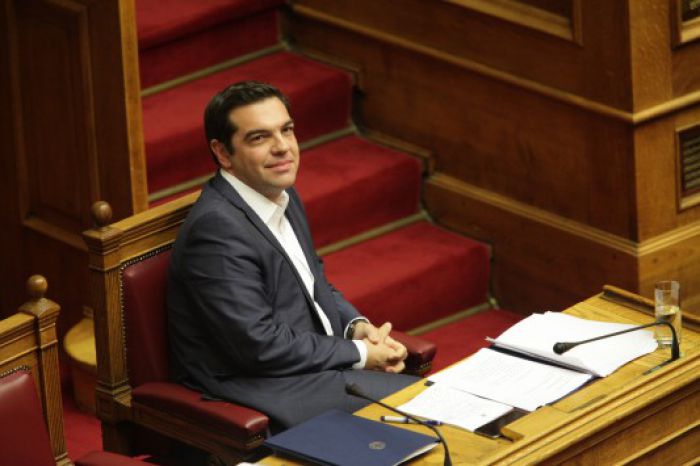 &Gamma;&iota;&alpha;&tau;ί &omicron; &Tau;&sigma;ί&pi;&rho;&alpha;&sigmaf; "ά&delta;&epsilon;&iota;&alpha;&sigma;&epsilon;" &tau;&omicron;&nu; &Alpha;&rho;&kappa;ά &Pi;&rho;ό&epsilon;&delta;&rho;&omicron; &tau;&eta;&sigmaf; &Beta;&omicron;&upsilon;&lambda;ή&sigmaf; (vd)