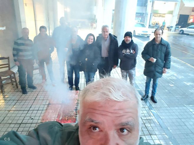 Γλέντι για την ... "Τσικνοτετάρτη" στη Φιλαρμονική! (εικόνες)