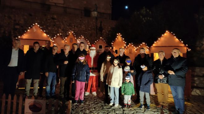 &Xi;&epsilon;&kappa;ί&nu;&eta;&sigma;&alpha;&nu; &omicron;&iota; &Chi;&rho;&iota;&sigma;&tau;&omicron;&upsilon;&gamma;&epsilon;&nu;&nu;&iota;ά&tau;&iota;&kappa;&epsilon;&sigmaf; &epsilon;&kappa;&delta;&eta;&lambda;ώ&sigma;&epsilon;&iota;&sigmaf; &sigma;&tau;&eta;&nu; &Kappa;&alpha;&rho;ύ&tau;&alpha;&iota;&nu;&alpha; (&epsilon;&iota;&kappa;ό&nu;&epsilon;&sigmaf;)