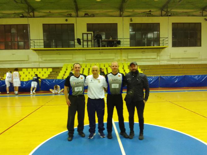 &Pi;&rho;&omega;&tau;ά&theta;&lambda;&eta;&mu;&alpha; &mu;&epsilon; &tau;&eta;&nu; &omicron;&mu;ά&delta;&alpha;&nbsp;&Alpha;&Pi;&Alpha;&Sigma; &Nu;ά&xi;&omicron;&upsilon; ''&Tau;&alpha; &Phi;&alpha;&nu;ά&rho;&iota;&alpha;'' &sigma;&tau;&omicron; &Pi;&alpha;&nu;&epsilon;&lambda;&lambda;ή&nu;&iota;&omicron; &Pi;&rho;&omega;&tau;ά&theta;&lambda;&eta;&mu;&alpha; &Epsilon;&phi;ή&beta;&omega;&nu; &gamma;&iota;&alpha; &tau;&omicron;&nu; &kappa;ό&omicron;&upsilon;&tau;&sigmaf; &Beta;&epsilon;&rho;&beta;&alpha;&iota;&nu;&iota;ώ&tau;&eta;!