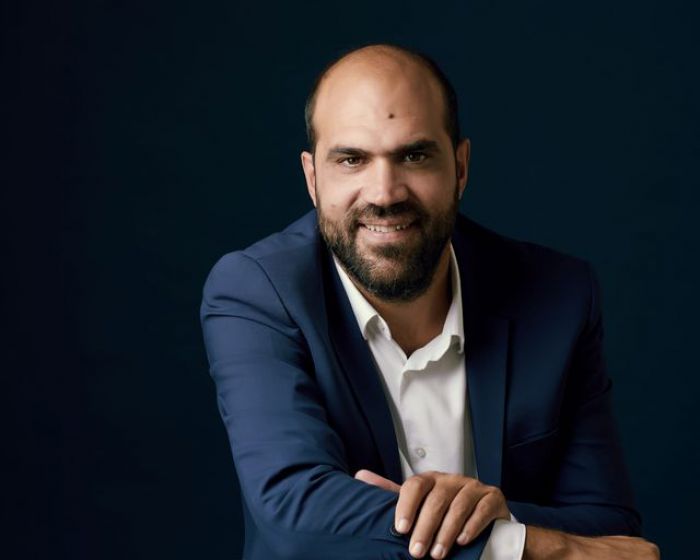 Κωνσταντίνος Παπαγεωργίου: &quot;Δεν είμαι επαγγελματίας πολιτικός, αντιμάχομαι μηχανισμούς και υπόγειες διαδρομές&quot;