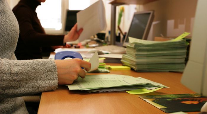 Δημόσιο: Οι νέοι μισθοί, δείτε τις αυξήσεις ανά κλιμάκιο και εκπαίδευση