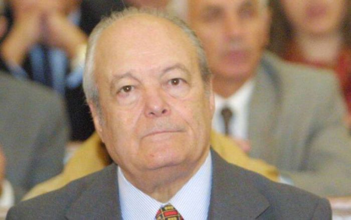 &Pi;έ&theta;&alpha;&nu;&epsilon; &omicron; &pi;&rho;ώ&eta;&nu; &upsilon;&pi;&omicron;&upsilon;&rho;&gamma;ό&sigmaf; &kappa;&alpha;&iota; &beta;&omicron;&upsilon;&lambda;&epsilon;&upsilon;&tau;ή&sigmaf; &tau;&eta;&sigmaf; &Nu;&Delta; &Nu;ί&kappa;&omicron;&sigmaf; &Gamma;&kappa;&epsilon;&lambda;&epsilon;&sigma;&tau;ά&theta;&eta;&sigmaf;