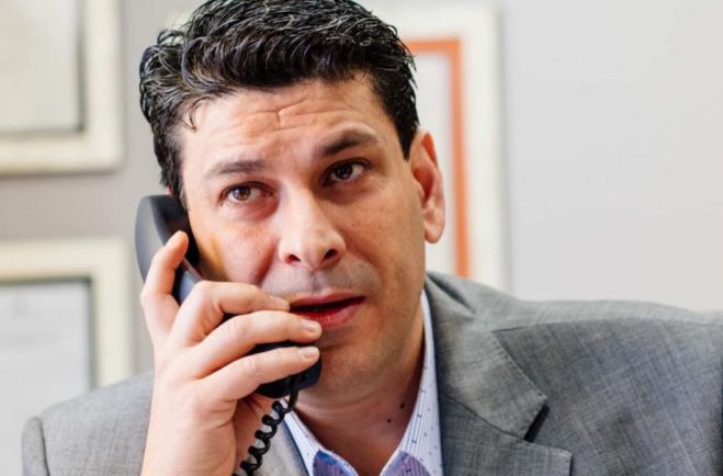 &Tau;&sigma;&iota;&alpha;&mu;&omicron;ύ&lambda;&omicron;&sigmaf;: &laquo;&Epsilon;&gamma;ώ &delta;&epsilon;&nu; έ&chi;&omega; &kappa;ά&nu;&epsilon;&iota; &alpha;&kappa;ό&mu;&alpha; &epsilon;&kappa;&delta;ή&lambda;&omega;&sigma;&eta;. &Nu;&alpha; &alpha;&nu;&alpha;&mu;έ&nu;&epsilon;&tau;&epsilon;&raquo;