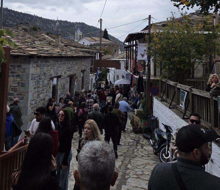 &Kappa;&alpha;&sigma;&tau;ά&nu;&iota;&tau;&sigma;&alpha; | 42&eta; &Gamma;&iota;&omicron;&rho;&tau;ή &Kappa;ά&sigma;&tau;&alpha;&nu;&omicron;&upsilon; &mu;&epsilon; &mu;&omicron;&nu;&alpha;&delta;&iota;&kappa;έ&sigmaf; &gamma;&epsilon;ύ&sigma;&epsilon;&iota;&sigmaf; &kappa;&alpha;&iota; &zeta;&epsilon;&sigma;&tau;ή &phi;&iota;&lambda;&omicron;&xi;&epsilon;&nu;ί&alpha;! (&epsilon;&iota;&kappa;ό&nu;&epsilon;&sigmaf;)