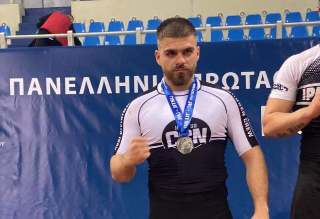 "&Nu;έ&alpha; &Alpha;&rho;&chi;ή" | &Sigma;&upsilon;&gamma;&chi;&alpha;&rho;&eta;&tau;ή&rho;&iota;&omicron; &mu;ή&nu;&upsilon;&mu;&alpha; &sigma;&tau;&omicron;&nu; &alpha;&theta;&lambda;&eta;&tau;ή &Gamma;&iota;ά&nu;&nu;&eta; &Zeta;&alpha;&phi;&epsilon;&iota;&rho;ί&omicron;&upsilon;&nbsp;&nbsp;