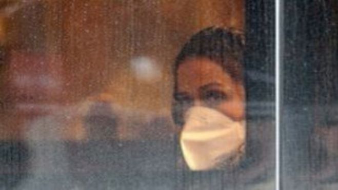 Η χρήση μάσκας μειώνει κατά 53% τις μολύνσεις Covid-19