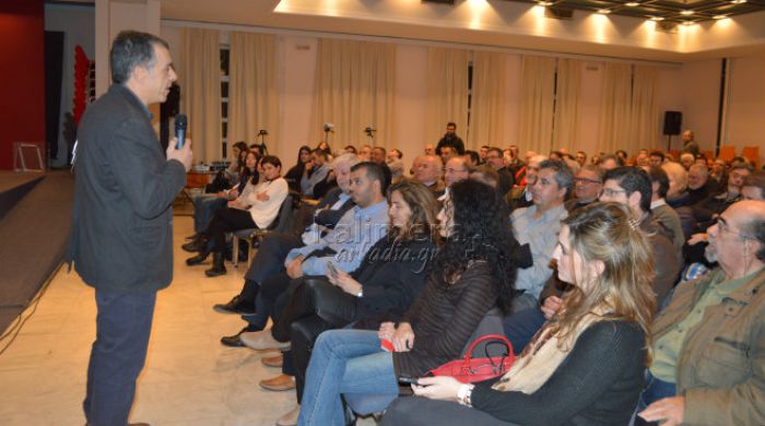 Θεοδωράκης από την Τρίπολη: &quot;ο ΣΥΡΙΖΑ πιστεύει ότι η πολιτική είναι απλώς ένα παιχνίδι μαγείας&quot;(vd)