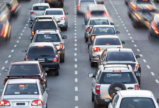 &laquo;&Pi;&alpha;&rho;ά&theta;&upsilon;&rho;&omicron;&raquo; &gamma;&iota;&alpha; &alpha;&pi;ό&sigma;&upsilon;&rho;&sigma;&eta; &alpha;&upsilon;&tau;&omicron;&kappa;&iota;&nu;ή&tau;&omega;&nu;