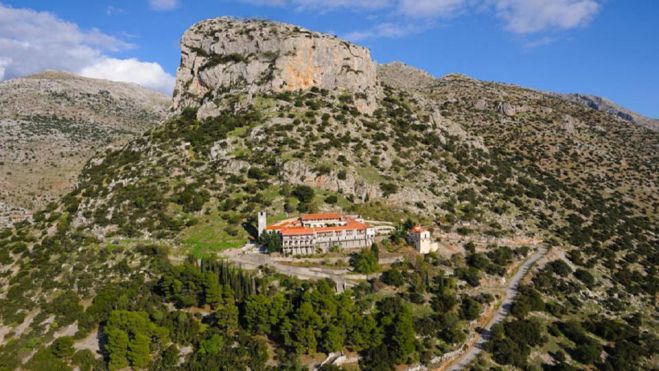 &Omicron; &Mu;&eta;&tau;&rho;&omicron;&pi;&omicron;&lambda;ί&tau;&eta;&sigmaf; &Epsilon;&pi;&iota;&phi;ά&nu;&iota;&omicron;&sigmaf; &theta;&alpha; &tau;&epsilon;&lambda;έ&sigma;&epsilon;&iota; &tau;&eta; &Theta;&epsilon;ί&alpha; &Lambda;&epsilon;&iota;&tau;&omicron;&upsilon;&rho;&gamma;ί&alpha; &tau;&omega;&nu; &Pi;&rho;&omicron;&eta;&gamma;&iota;&alpha;&sigma;&mu;έ&nu;&omega;&nu; &Tau;&iota;&mu;ί&omega;&nu; &Delta;ώ&rho;&omega;&nu; &sigma;&tau;&eta; &Mu;&omicron;&nu;ή &Gamma;&omicron;&rho;&gamma;&omicron;&epsilon;&pi;&eta;&kappa;ό&omicron;&upsilon; &Nu;&epsilon;&sigma;&tau;ά&nu;&eta;&sigmaf;