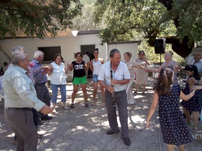 Τα "Εννιάημερα της Παναγίας" στο χωριό Κοκκινοράχη Γορτυνίας (εικόνες)