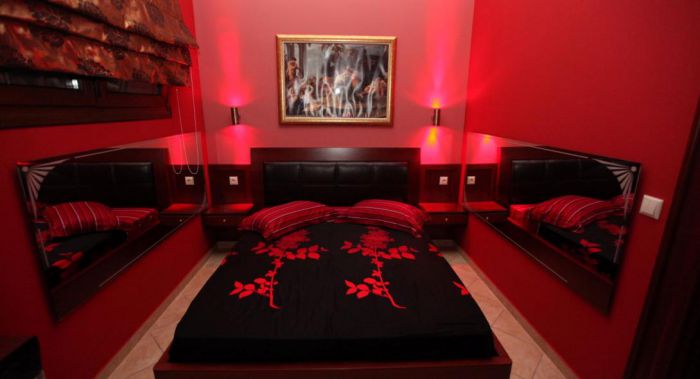 &Eta;&lambda;&epsilon;ί&alpha; | Ά&nu;&delta;&rho;&alpha;&sigmaf; &kappa;&alpha;&tau;έ&theta;&epsilon;&sigma;&epsilon; &delta;&iota;&kappa;&alpha;&iota;&omicron;&lambda;&omicron;&gamma;&eta;&tau;&iota;&kappa;ά &gamma;&iota;&alpha; &nu;&alpha; &gamma;ί&nu;&epsilon;&iota; &iota;&epsilon;&rho;ό&delta;&omicron;&upsilon;&lambda;&omicron;&sigmaf;!