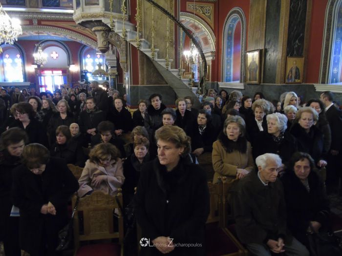 Μνημόσυνο για αείμνηστους Αρχιερείς και δωρητές στον Μητροπολιτικό Ναό της Τρίπολης (εικόνες)