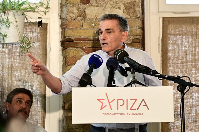 Ευκλείδης Τσακαλώτος | Υποψηφιότητα με πολιτική πλατφόρμα για αξιόπιστο ΣΥΡΙΖΑ και ανάπτυξη με κανόνες