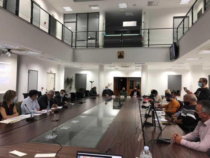 &Pi;&iota;&lambda;&omicron;&tau;&iota;&kappa;ό &Pi;&rho;ό&gamma;&rho;&alpha;&mu;&mu;&alpha; &gamma;&iota;&alpha; &tau;&eta; &sigma;&tau;ή&rho;&iota;&xi;&eta; &tau;&omega;&nu; &epsilon;&rho;&gamma;&omicron;&lambda;ά&beta;&omega;&nu; ή &tau;&omega;&nu; &upsilon;&pi;&epsilon;&rho;&gamma;&omicron;&lambda;ά&beta;&omega;&nu; &tau;&eta;&sigmaf; &Delta;&Epsilon;&Eta; &Mu;&epsilon;&gamma;&alpha;&lambda;ό&pi;&omicron;&lambda;&eta;&sigmaf;!