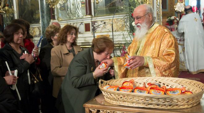 &Omicron; &Epsilon;&sigma;&pi;&epsilon;&rho;&iota;&nu;ό&sigmaf; &tau;&eta;&sigmaf; &Alpha;&gamma;ά&pi;&eta;&sigmaf; &sigma;&tau;&eta;&nu; &Tau;&rho;ί&pi;&omicron;&lambda;&eta; (&epsilon;&iota;&kappa;ό&nu;&epsilon;&sigmaf;)