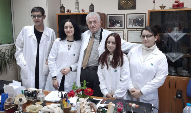 &Kappa;έ&nu;&tau;&rho;&omicron; &Upsilon;&gamma;&epsilon;ί&alpha;&sigmaf; &Tau;&rho;ί&pi;&omicron;&lambda;&eta;&sigmaf; | &Gamma;&iota;&alpha; &pi;&rho;&alpha;&kappa;&tau;&iota;&kappa;ή ά&sigma;&kappa;&eta;&sigma;&eta; &phi;&omicron;&iota;&tau;&eta;&tau;έ&sigmaf; &tau;&eta;&sigmaf; &Nu;&omicron;&sigma;&eta;&lambda;&epsilon;&upsilon;&tau;&iota;&kappa;ή&sigmaf; (&epsilon;&iota;&kappa;ό&nu;&epsilon;&sigmaf;)