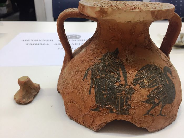 &Lambda;&alpha;&kappa;&omega;&nu;ί&alpha; | &Alpha;&rho;&chi;&alpha;ί&alpha; &alpha;&nu;&tau;&iota;&kappa;&epsilon;ί&mu;&epsilon;&nu;&alpha;, ό&pi;&lambda;&alpha; &kappa;&alpha;&iota; &nu;&alpha;&rho;&kappa;&omega;&tau;&iota;&kappa;ά &epsilon;&nu;&tau;&omicron;&pi;ί&sigma;&tau;&eta;&kappa;&alpha;&nu; &sigma;&epsilon; &sigma;&pi;ί&tau;&iota; 71&chi;&rho;&omicron;&nu;&omicron;&upsilon;!