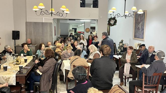 &Epsilon;&kappa;&delta;ή&lambda;&omega;&sigma;&eta; &sigma;&tau;&omicron; &Kappa;&Alpha;&Pi;&Eta; &tau;&omicron;&upsilon; &Delta;ή&mu;&omicron;&upsilon; &Tau;&rho;ί&pi;&omicron;&lambda;&eta;&sigmaf; &gamma;&iota;&alpha; &tau;&iota;&sigmaf; &gamma;&iota;&omicron;&rho;&tau;έ&sigmaf; &tau;&omega;&nu; &Chi;&rho;&iota;&sigma;&tau;&omicron;&upsilon;&gamma;έ&nu;&nu;&omega;&nu; (vd)