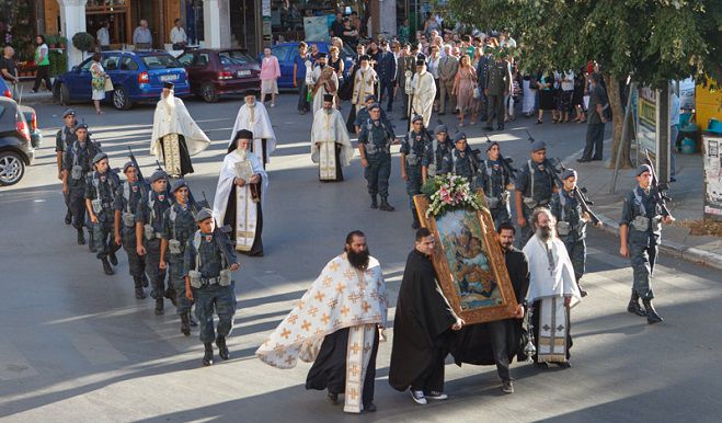 Η εικόνα της Παναγίας της Τριπολιτσάς στο Ναό του Αγίου Βασιλείου