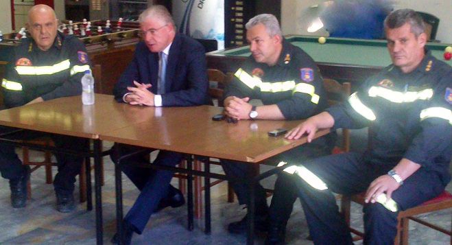 Αιτήματα για προσλήψεις και αναβάθμιση του Πυροσβεστικού Σταθμού Τρίπολης άκουσε ο Λυκουρέντζος