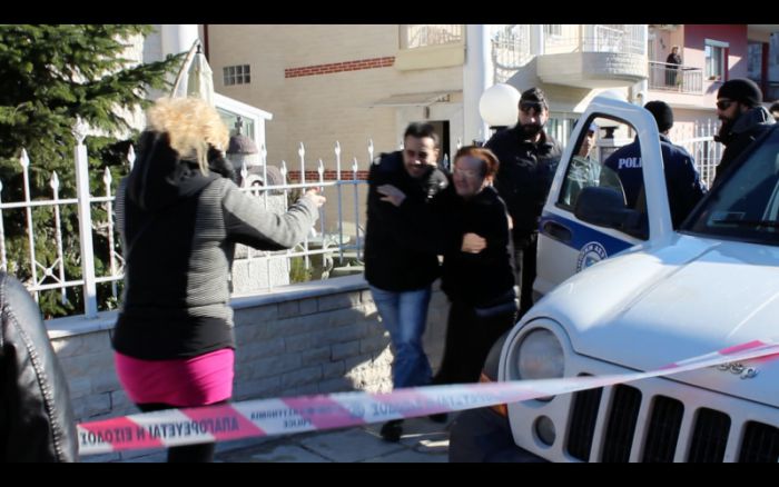 Ραγίζει καρδιές η γιαγιά του 12χρονου που τον έσφαξε ο θείος του (vd)