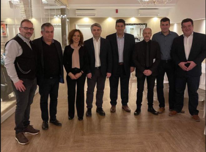 &Eta; &pi;&alpha;&rho;&omicron;&upsilon;&sigma;ί&alpha; &tau;&omicron;&upsilon; &Nu;ί&kappa;&omicron;&upsilon; &Tau;&sigma;&iota;&alpha;&mu;&omicron;ύ&lambda;&omicron;&upsilon; &sigma;&epsilon; &epsilon;&kappa;&delta;&eta;&lambda;ώ&sigma;&epsilon;&iota;&sigmaf; &tau;&eta;&sigmaf; &Tau;&rho;ί&pi;&omicron;&lambda;&eta;&sigmaf; &kappa;&alpha;&iota; &tau;&iota;&sigmaf; &Sigma;&iota;&lambda;ί&mu;&nu;&alpha;&sigmaf; (&epsilon;&iota;&kappa;ό&nu;&epsilon;&sigmaf;)