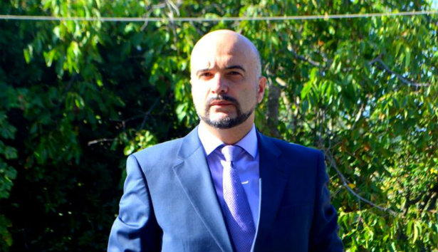 &Pi;&alpha;&rho;ά&tau;&alpha;&xi;&eta; &Lambda;ύ&tau;&rho;&alpha;: &laquo;&Eta; &Gamma;&omicron;&rho;&tau;&upsilon;&nu;ί&alpha; &delta;&epsilon;&nu; έ&chi;&epsilon;&iota; &alpha;&nu;ά&gamma;&kappa;&eta; ά&lambda;&lambda;&omicron;&upsilon;&sigmaf; &epsilon;&mu;&phi;&upsilon;&lambda;ί&omicron;&upsilon;&sigmaf;. &Nu;&alpha; &omicron;&lambda;&omicron;&kappa;&lambda;&eta;&rho;&omega;&theta;&epsilon;ί &gamma;&rho;ή&gamma;&omicron;&rho;&alpha; &tau;&omicron; &pi;ό&rho;&iota;&sigma;&mu;&alpha; &Rho;&alpha;&kappa;&iota;&nu;&tau;&zeta;ή&raquo;