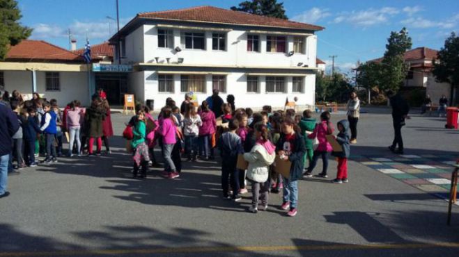 &Pi;&omicron;&lambda;&upsilon;&chi;ώ&rho;&omicron;&sigmaf; &Delta;&rho;&alpha;&sigma;&tau;&eta;&rho;&iota;&omicron;&tau;ή&tau;&omega;&nu; &sigma;&tau;&omicron; &Delta;&eta;&mu;&omicron;&tau;&iota;&kappa;ό &Sigma;&chi;&omicron;&lambda;&epsilon;ί&omicron; &Mu;&epsilon;&lambda;&iota;&gamma;&omicron;&upsilon;&sigmaf; - &Eta; &alpha;&pi;ό&phi;&alpha;&sigma;&eta; έ&nu;&tau;&alpha;&xi;&eta;&sigmaf;!