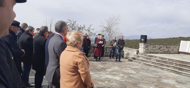 &Tau;&iota;&mu;ή&theta;&eta;&kappa;&epsilon; &eta; &mu;&nu;ή&mu;&eta; &tau;&omega;&nu; 212 &epsilon;&kappa;&tau;&epsilon;&lambda;&epsilon;&sigma;&theta;έ&nu;&tau;&omega;&nu; &alpha;&pi;ό &tau;&omicron;&upsilon;&sigmaf; &Gamma;&epsilon;&rho;&mu;&alpha;&nu;&omicron;ύ&sigmaf; &sigma;&tau;&iota;&sigmaf; &Beta;ί&gamma;&lambda;&epsilon;&sigmaf; &Mu;&epsilon;&gamma;&alpha;&lambda;ό&pi;&omicron;&lambda;&eta;&sigmaf; (&epsilon;&iota;&kappa;ό&nu;&epsilon;&sigmaf;)