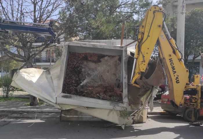 Τίτλοι τέλους για το ιστορικό περίπτερο στην Αγία Βαρβάρα (Σέχι)