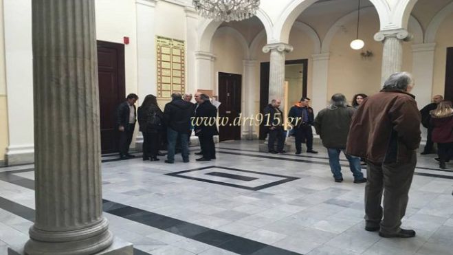 Δικαστήριο Τρίπολης: &quot;Απαράδεκτη&quot; κρίθηκε η ποινική δίωξη Πετράκου κατά Τατούλη (vd)