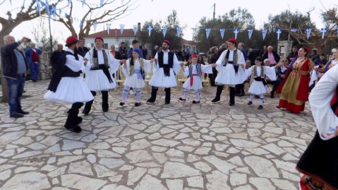 Την επέτειο της Επανάστασης του ’21 γιόρτασαν στην Ηραία (εικόνες)