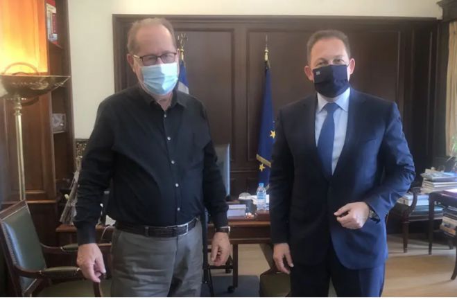 Έ&rho;&chi;&epsilon;&tau;&alpha;&iota; &omicron; &Pi;έ&tau;&sigma;&alpha;&sigmaf; &sigma;&tau;&eta;&nu; &Tau;&rho;ί&pi;&omicron;&lambda;&eta; &kappa;&alpha;&iota; &alpha;&kappa;&omicron;&lambda;&omicron;&upsilon;&theta;&epsilon;ί &omicron; &Mu;&eta;&tau;&sigma;&omicron;&tau;ά&kappa;&eta;&sigmaf;!