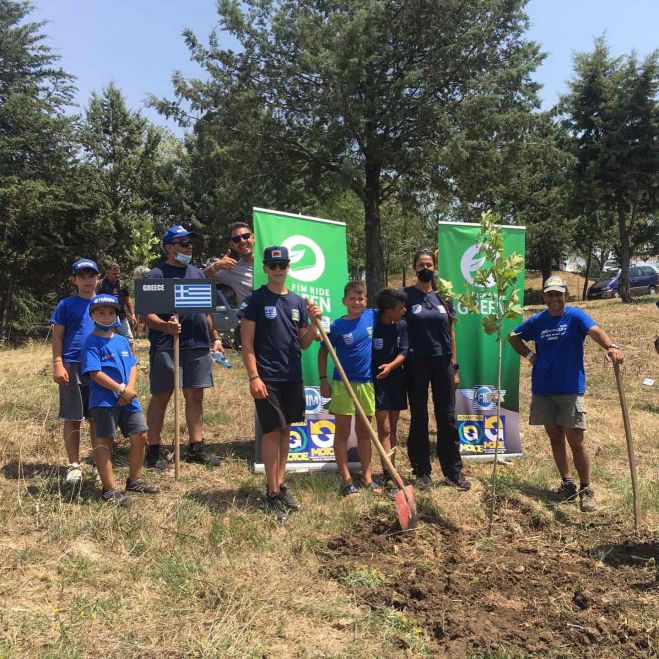Παγκόσμιο Πρωτάθλημα Motocross Junior | Φύτεψαν συμβολικά 50 δένδρα στην πίστα της Μεγαλόπολης!
